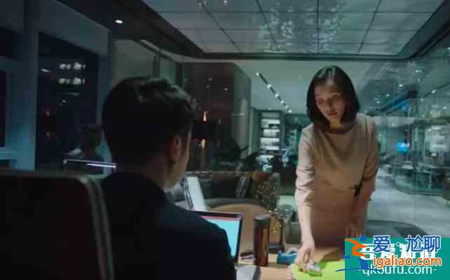 劉敏君用正宮臉演繹“媽系小三”，《白色月光》真的太真實了？