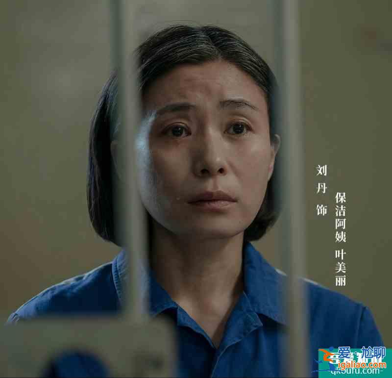 懸疑爆款《摩天大樓》，完成一次電影院里做不了的實驗？