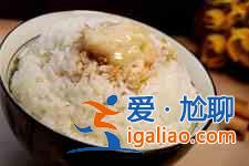 豬油拌飯怎么做? 豬油拌飯怎么做?