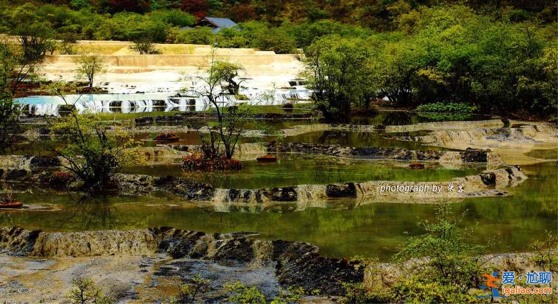 黃龍：人間瑤池，五彩“梯田”，太美了！？