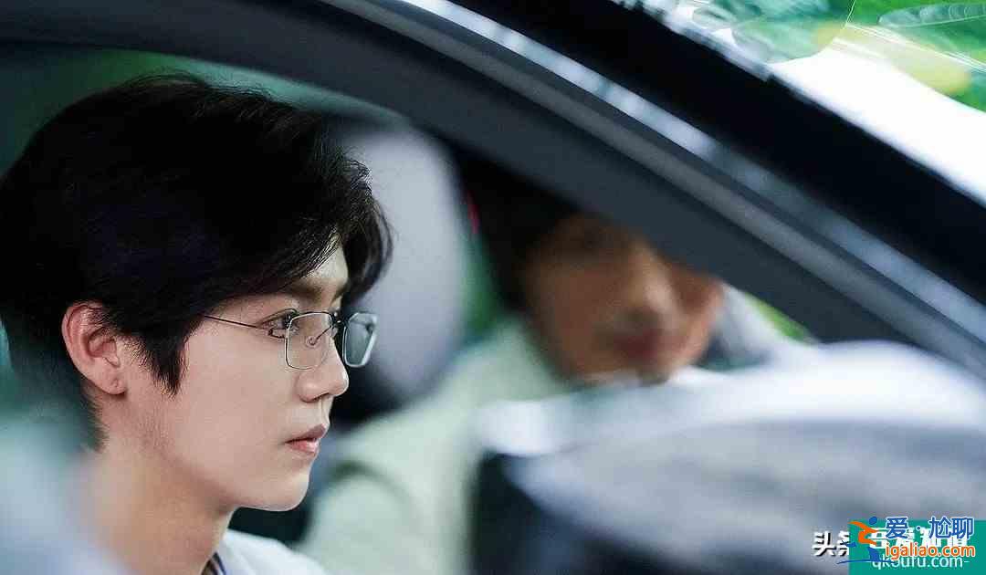 《在劫難逃》趙彬彬、孫曉萌、劉雨奇有何關聯？一處細節給了答案？