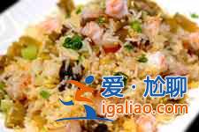 橄欖菜炒飯? 橄欖菜炒飯?