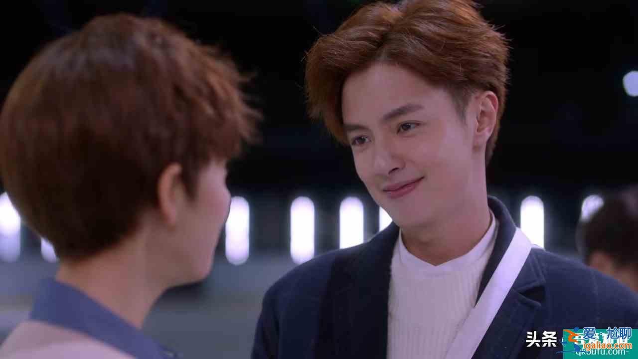 《穿盔甲的少女》反套路甜寵劇，男主是憋屈小媳婦，愛(ài)撒嬌愛(ài)假笑？