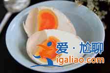 腌咸雞蛋的方法？