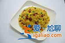 雞蛋炒飯？