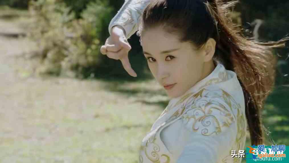 《太古神王》開播，故事雷人特效差，盛一倫面癱式演技實在是難看？