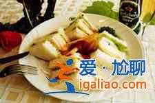 自制三明治？