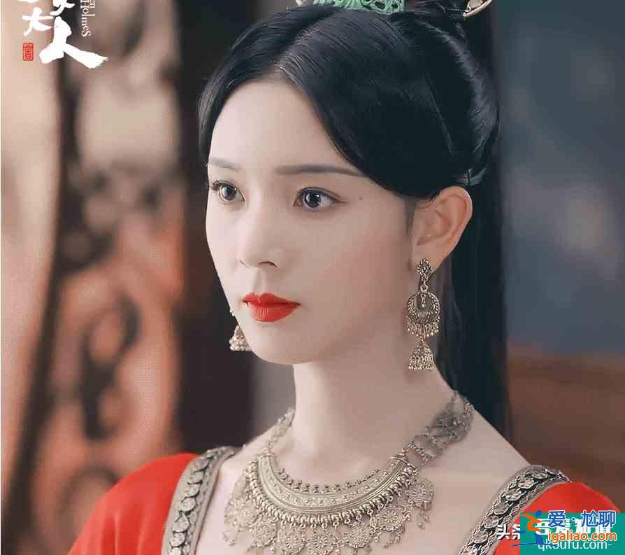 《少女大人》陳瑤跳舞、喝醉、被下藥，每個場面都讓人臉紅心跳？
