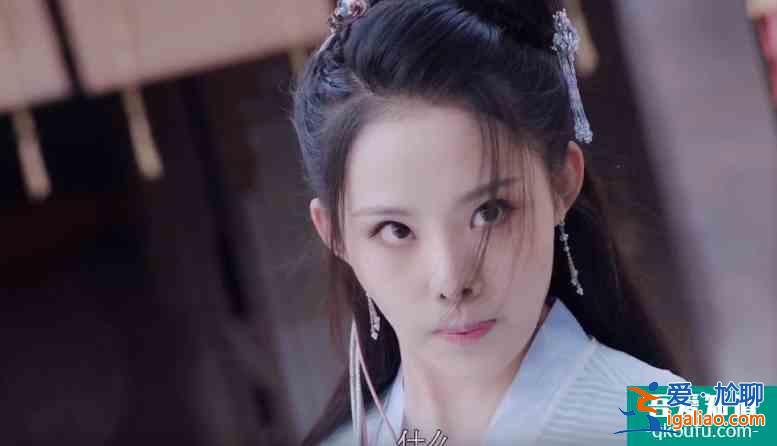 《且聽鳳鳴》:整部電視劇的女性角色,也就朝歌像個(gè)女孩子? 《且聽鳳鳴》:整部電視劇的女性角色,也就朝歌像個(gè)女孩子?