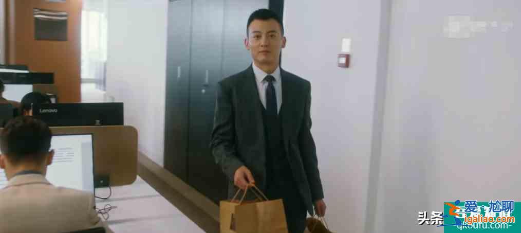 《他其實沒有那么愛你》，四位女生情路坎坷，八位男士各個奇葩？
