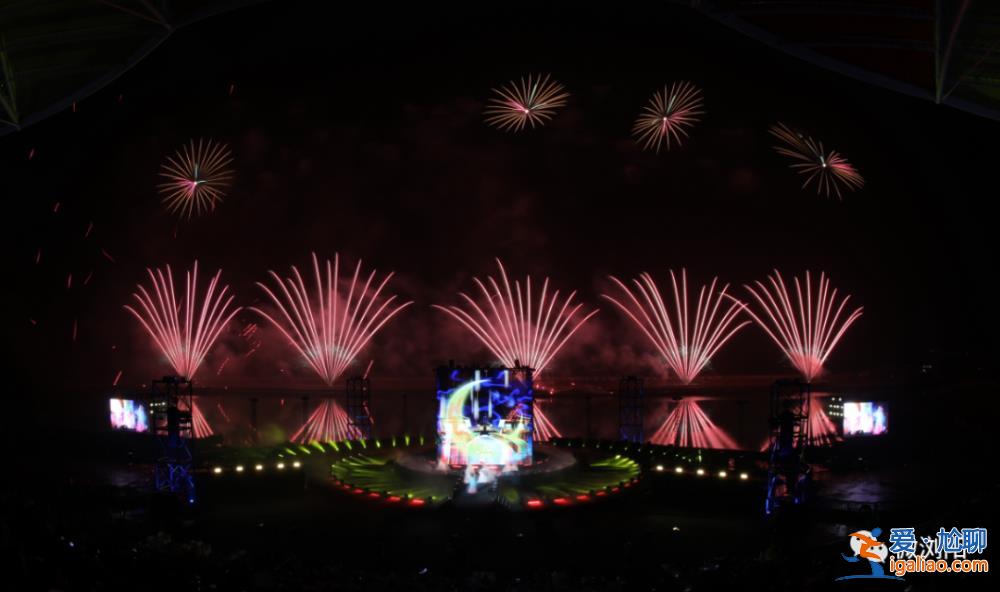 難怪全國人民都羨慕！跨年焰火點亮湖南瀏陽 極致浪漫誰能不愛??？
