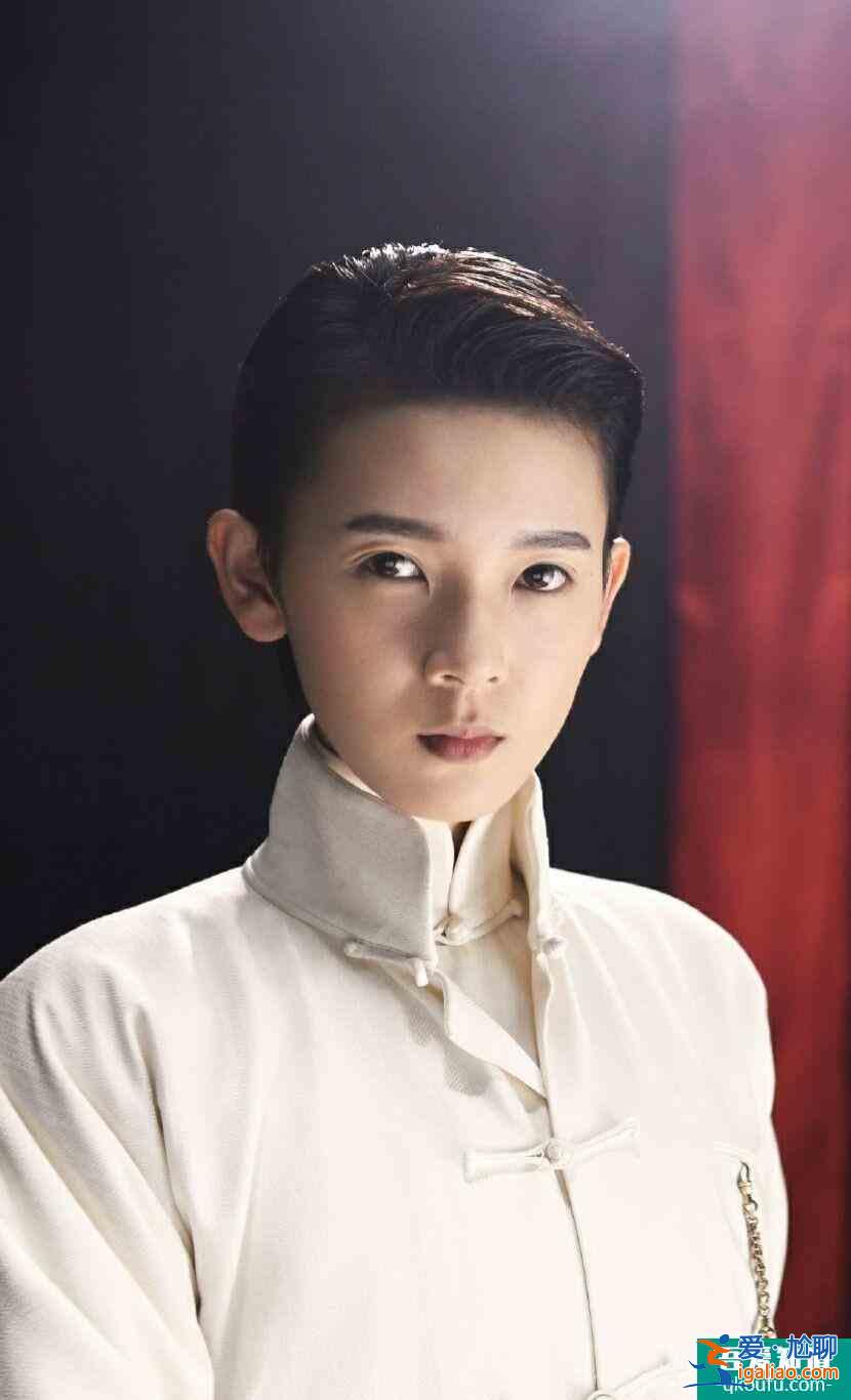 繼《無心法師》陳瑤新劇《少女大人》再扮男裝，造型太讓人服氣？