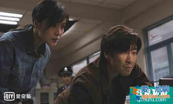 《在劫難逃》鹿晗白天醫生→夜晚殺人魔 極端個性轉換自如？