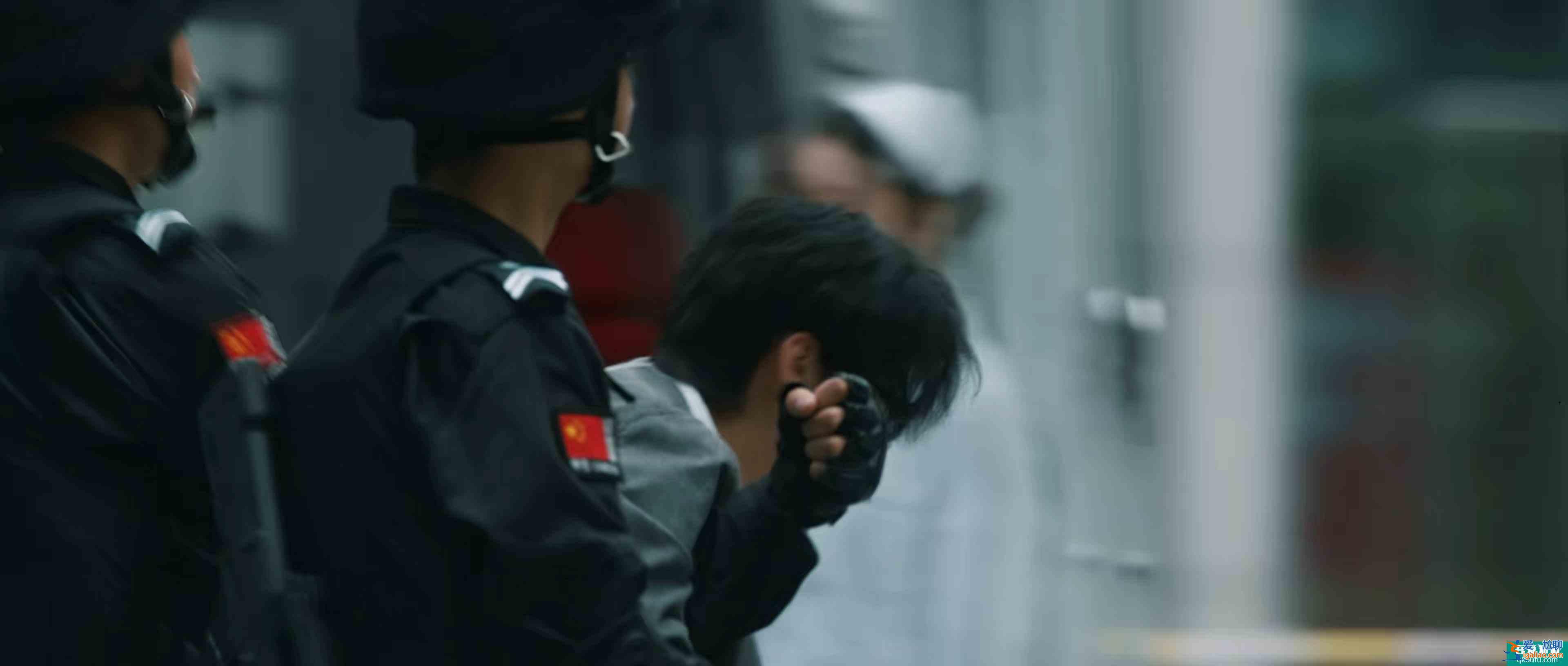 「在劫難逃」懸疑跨界玩科幻，硬漢混搭小鮮肉，鹿晗這次演技幾分？