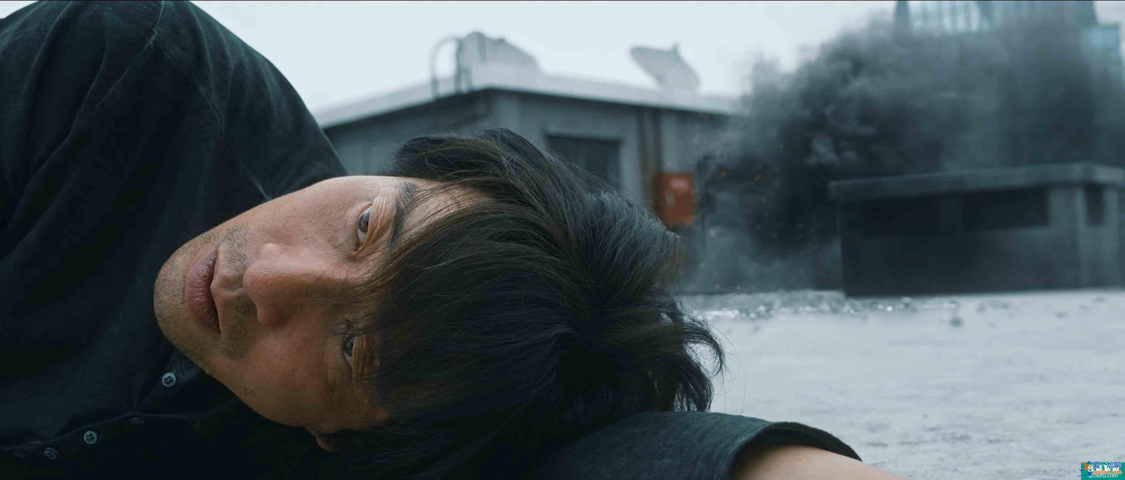 「在劫難逃」懸疑跨界玩科幻，硬漢混搭小鮮肉，鹿晗這次演技幾分？