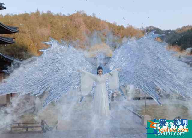 且聽鳳鳴：左青鸞使出冰鸞，卻忘了冰怕火，鳳舞潛能激發瘋狂升級？