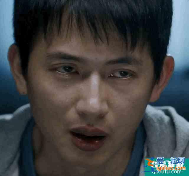 全員罪人？《摩天大樓》里的每個人都不簡單？