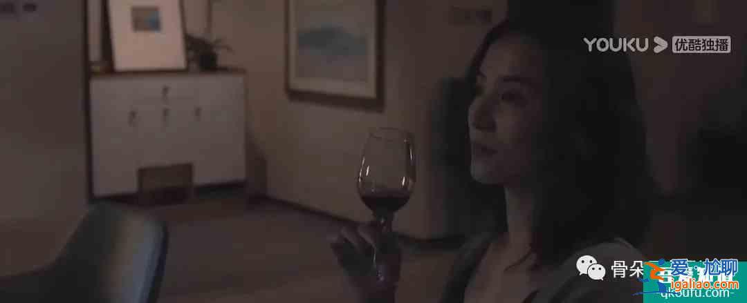 從“白夜”到“白月”，看懸疑劇的自我修養 | 專訪《白色月光》導？