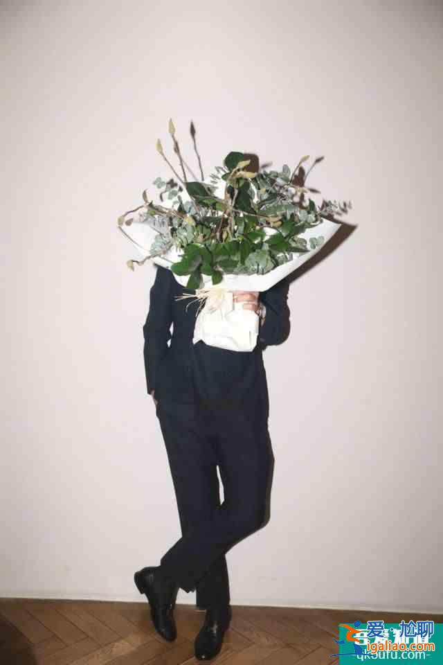 鄧超送白玉蘭花安慰孫儷 孫儷發(fā)文感謝家人？