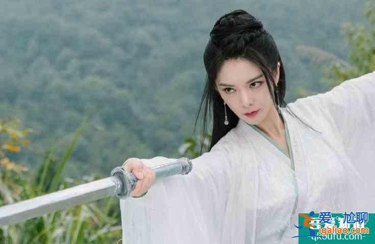 《且聽(tīng)鳳鳴》大結(jié)局熱搜都沒(méi)一個(gè)，熬夜看完的我，終究是錯(cuò)付了？