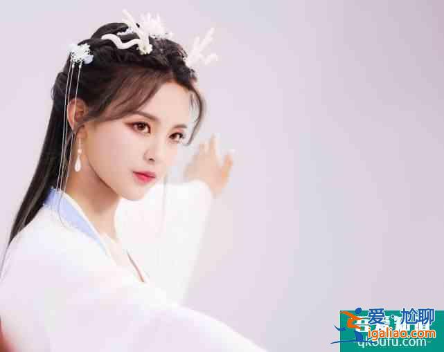 火箭少女楊超越演技其實不差?《且聽鳳鳴》一開播就上熱搜? 火箭少女楊超越演技其實不差?《且聽鳳鳴》一開播就上熱搜?