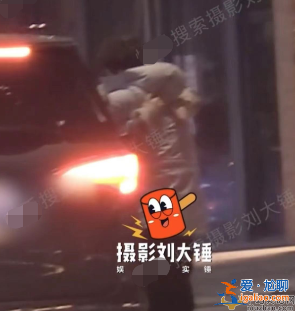 蘇醒疑似婚內(nèi)出軌！深夜與美女約會(huì)摟摟抱抱 網(wǎng)友直呼你還沒紅呢