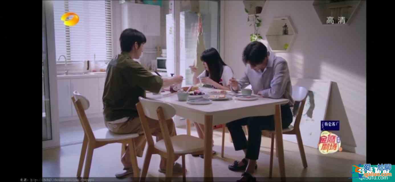 以家人之名（23）凌霄對尖尖明確表白，李爸見到了子秋生母？