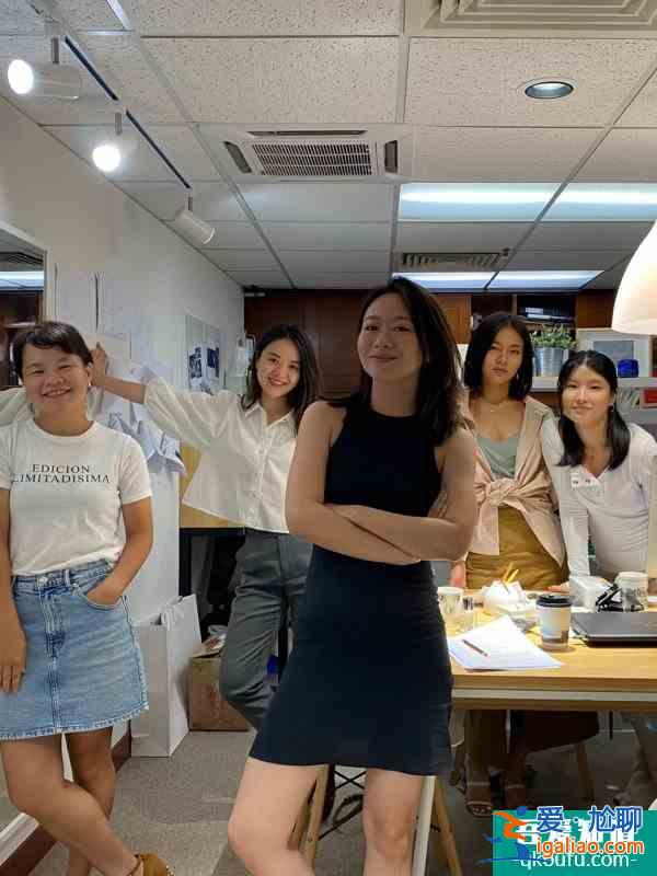 女人的友誼不維系于八卦,亦友亦師亦伙伴? 女人的友誼不維系于八卦,亦友亦師亦伙伴?