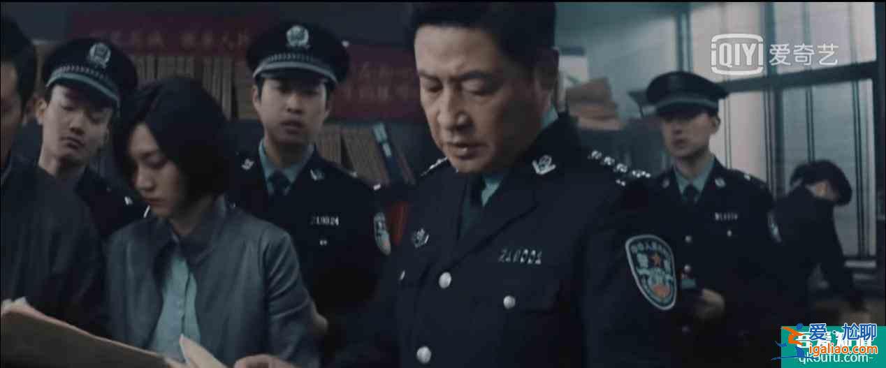 非常目擊：為什么都說導(dǎo)演故意把節(jié)奏放慢，使真相推遲？？