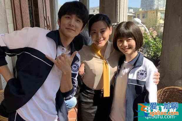 《以家人之名》中的四位媽媽，都做過主持人，年輕時還都是美女？