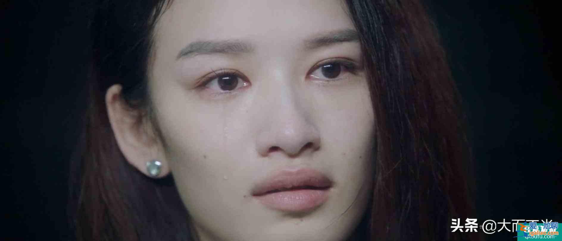 摩天大樓：高檔公寓發(fā)現(xiàn)一名女尸，警方發(fā)現(xiàn)其背后藏著很深的秘密？