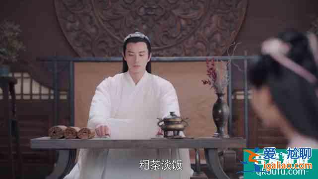 且聽鳳鳴：吃飯這件小事，透露出鳳舞對君臨淵和御冥夜的區(qū)別對待？