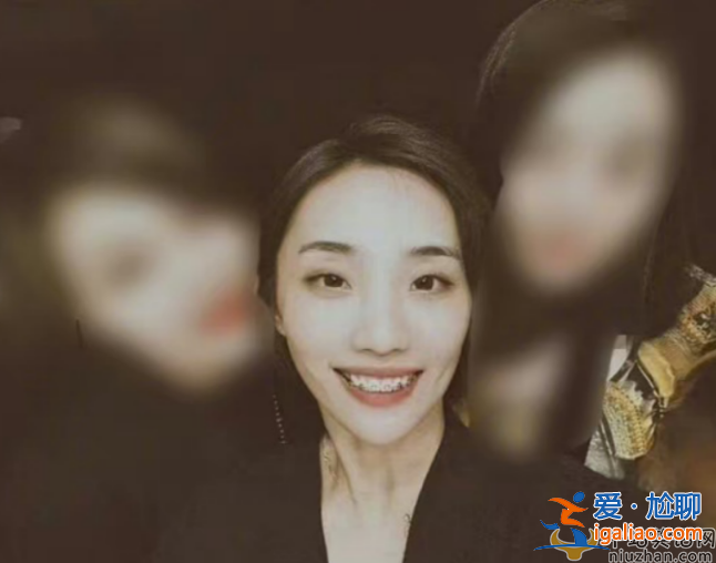 胡歌老婆正面照首曝光！酷似胡冰卿和李靚蕾 還是胡歌的執行經紀