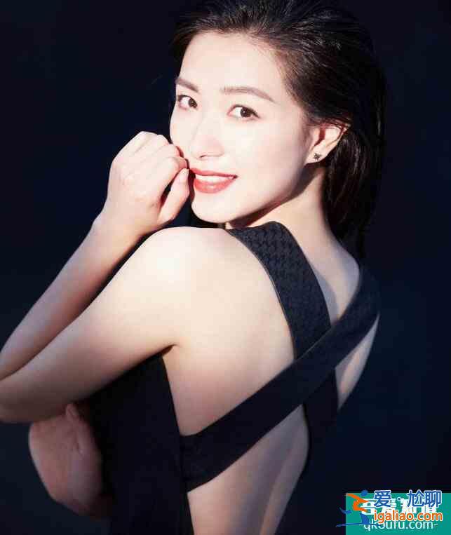 工作人員曝萬茜現狀 至于是否繼續比賽稍后告知? 工作人員曝萬茜現狀 至于是否繼續比賽稍后告知?