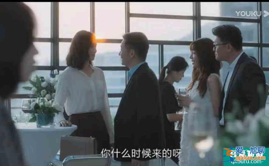 《白色月光》不撕不鬧就能掀起風(fēng)暴，宋佳的特寫式演技太穩(wěn)了？