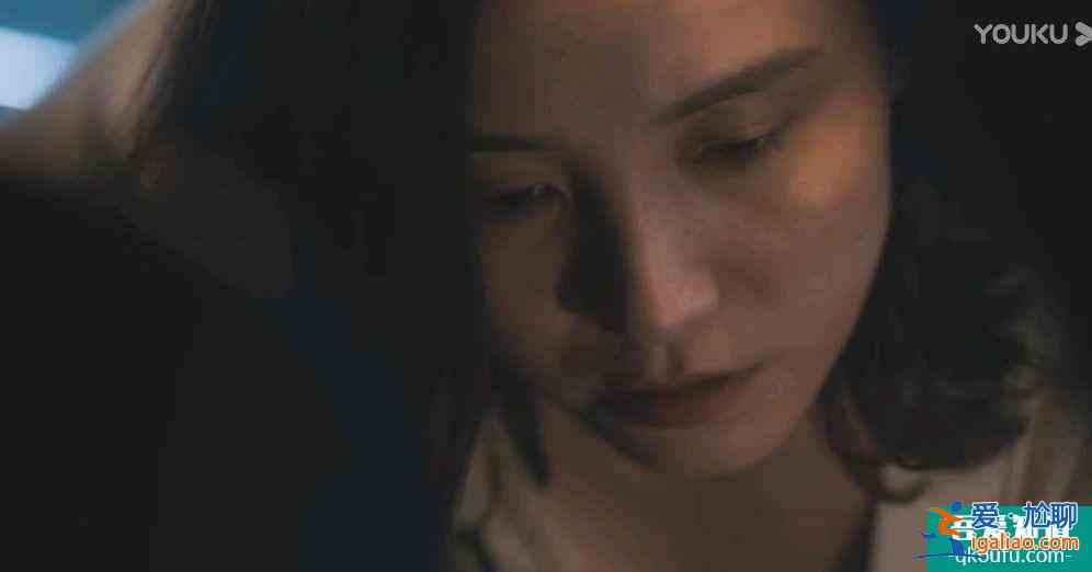 《白色月光》不撕不鬧就能掀起風(fēng)暴，宋佳的特寫式演技太穩(wěn)了？