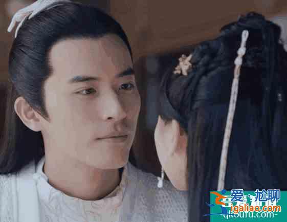 《且聽鳳鳴》CP 亂燉進入焦灼期,“三人定律”將如何打破?? 《且聽鳳鳴》CP 亂燉進入焦灼期,“三人定律”將如何打破??