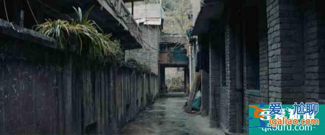 《非常目擊》：直面過去，比揭開謎底更為重要？