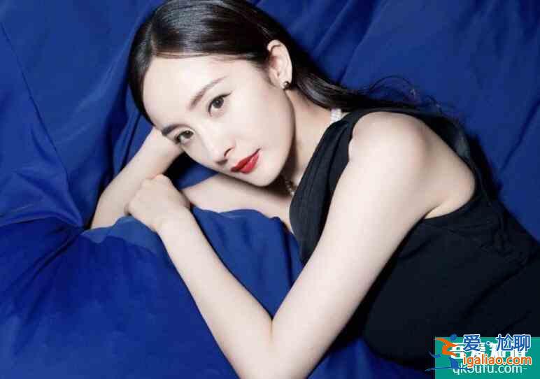 楊冪被曝穿假屁股 網友:為了拍照效果好點沒什么? 楊冪被曝穿假屁股 網友:為了拍照效果好點沒什么?