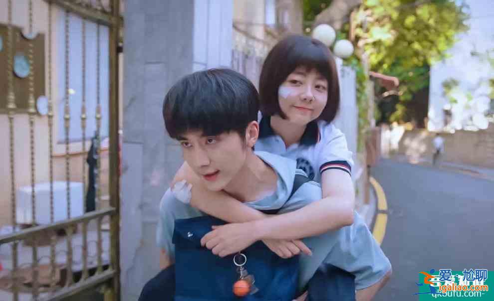 《以家人之名》：主角們小時候像《1988》，長大后像《愛情公寓》？