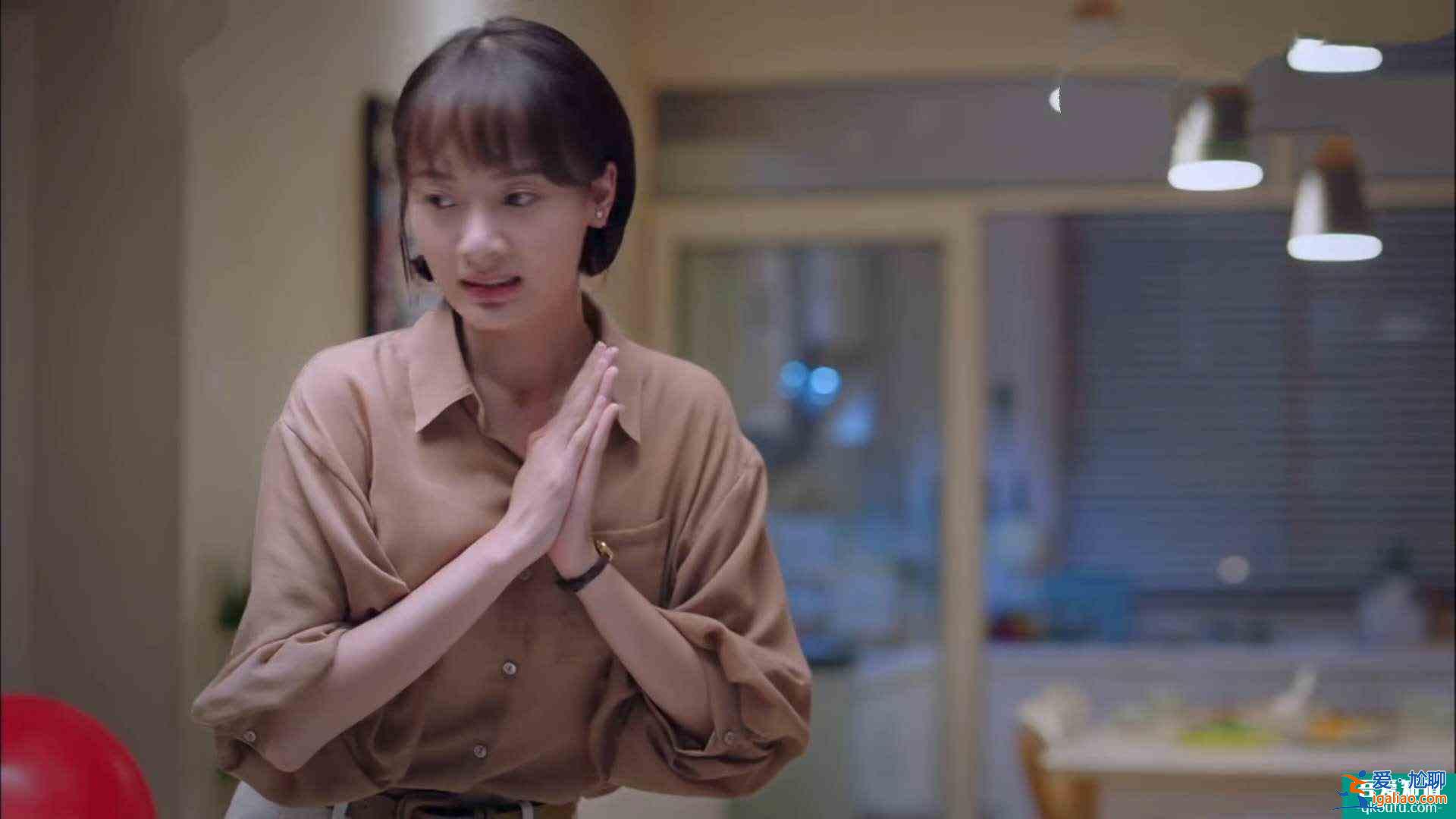 以家人之名：凌霄和齊明月，李尖尖和賀子秋，我磕這兩對cp？