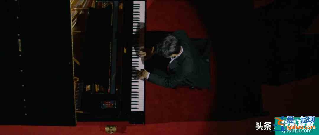 可惜，《摩天大樓》這么好的劇，卻把宣傳點放baby的演技上？？