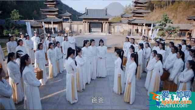 《且聽鳳鳴》名場面，楊超越被叫爸爸？妹妹的愿望實現(xiàn)了？