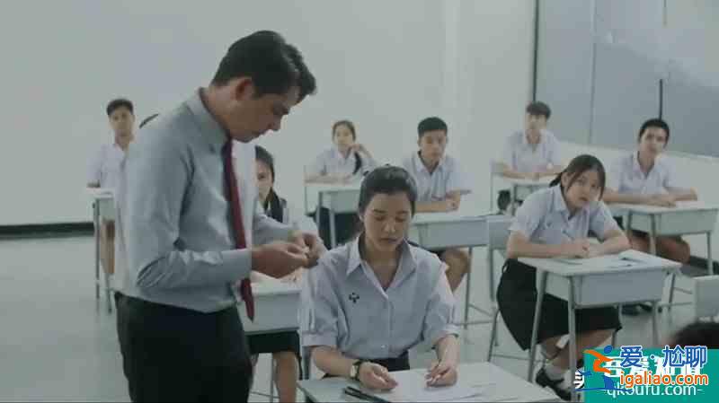 會教壞小孩？《天才槍手》究竟該不該讓孩子看？？