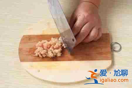 今日訪談〖沈陽助孕價格〗呂進峰代媽助孕中心？