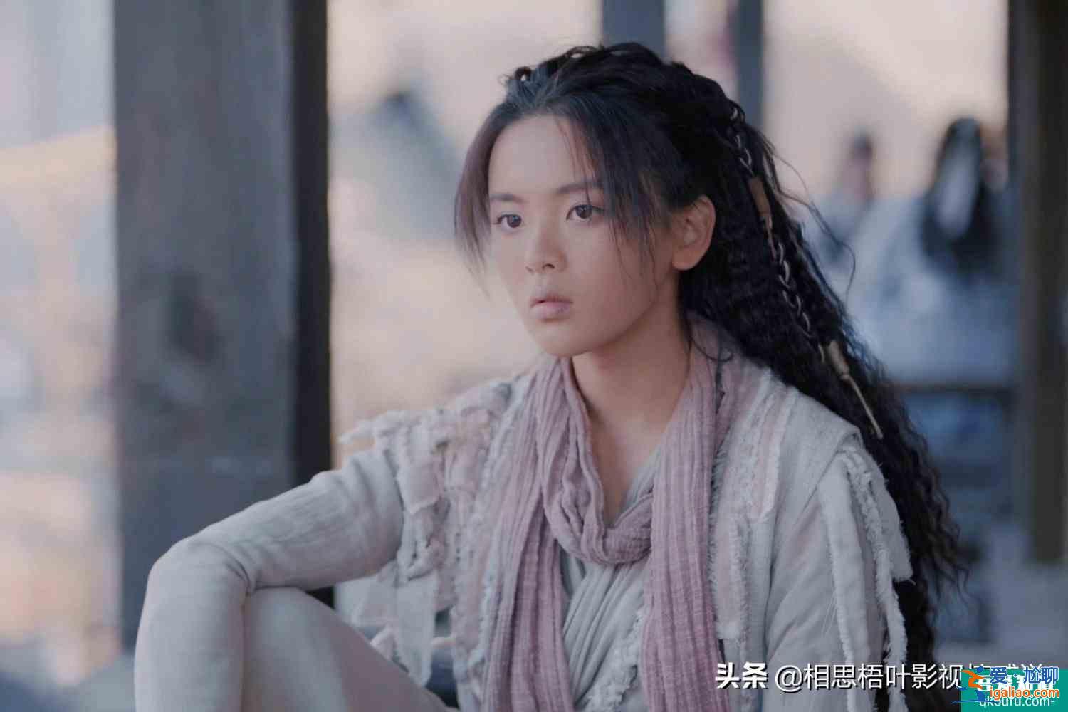 《且聽鳳鳴》開篇：雖然這世界很大，但是注定的人始終會再見？