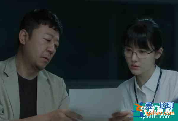 《摩天大樓》首播,楊穎微笑唇高山根出戲,自降90%片酬也不夠? 《摩天大樓》首播,楊穎微笑唇高山根出戲,自降90%片酬也不夠?