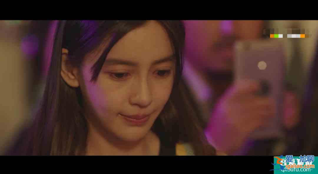 《摩天大樓》開(kāi)播很帶感，楊穎卻被嘲演技尷尬，臉部僵硬嘴巴出戲？