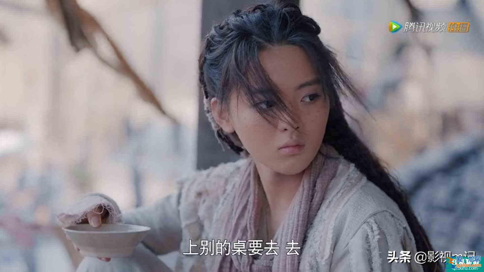 《且聽鳳鳴》：楊超越本色出演“錦鯉”？