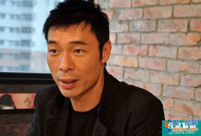 許志安手戴婚戒復工 稱出軌事件是錯誤的傷痕？